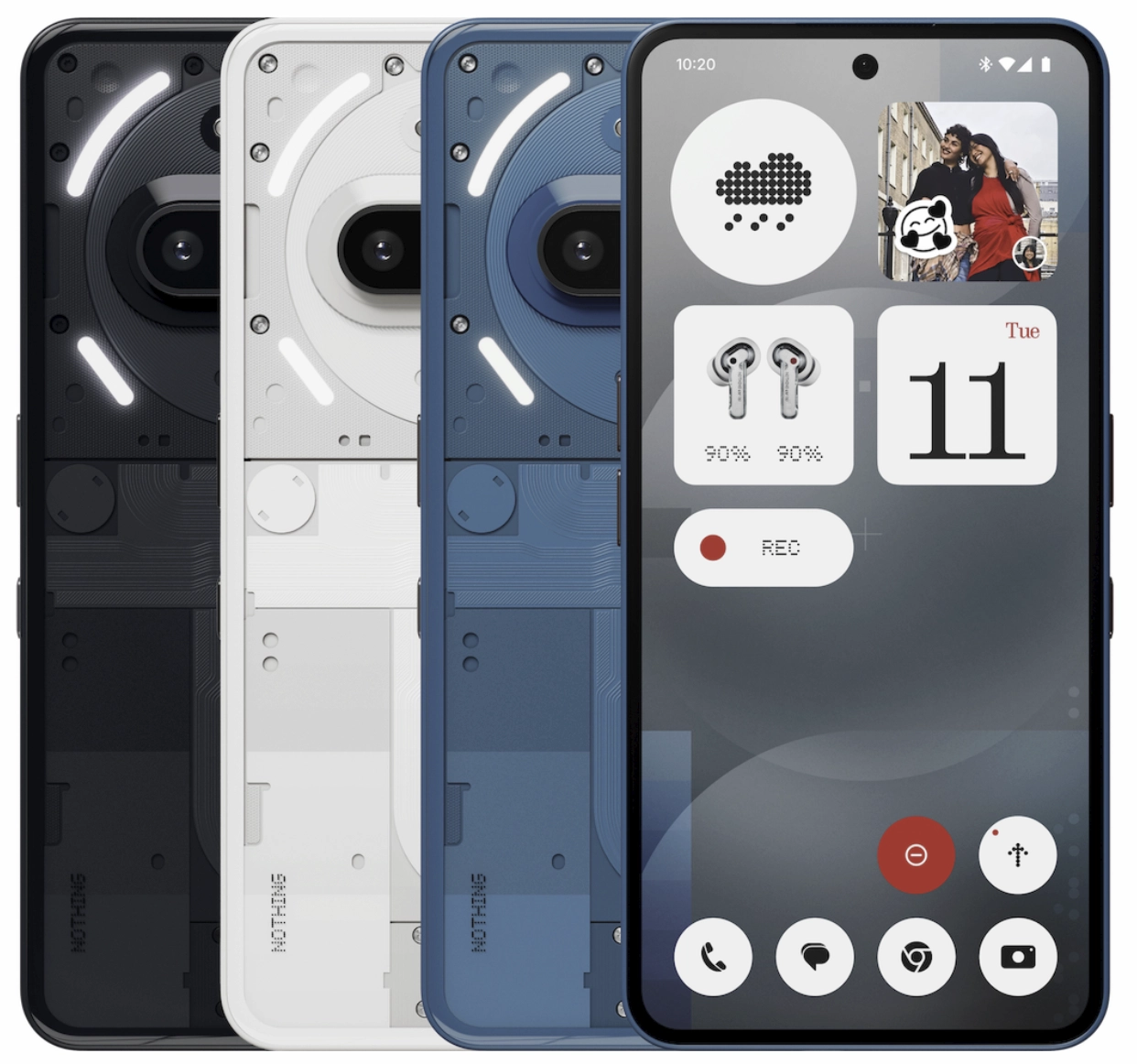 Nothing Phone (3a) のカラーバリエーションを並べた画像。左から黒、白、青の3色が背面デザインとして表示され、最右に端末のホーム画面が表示されている。